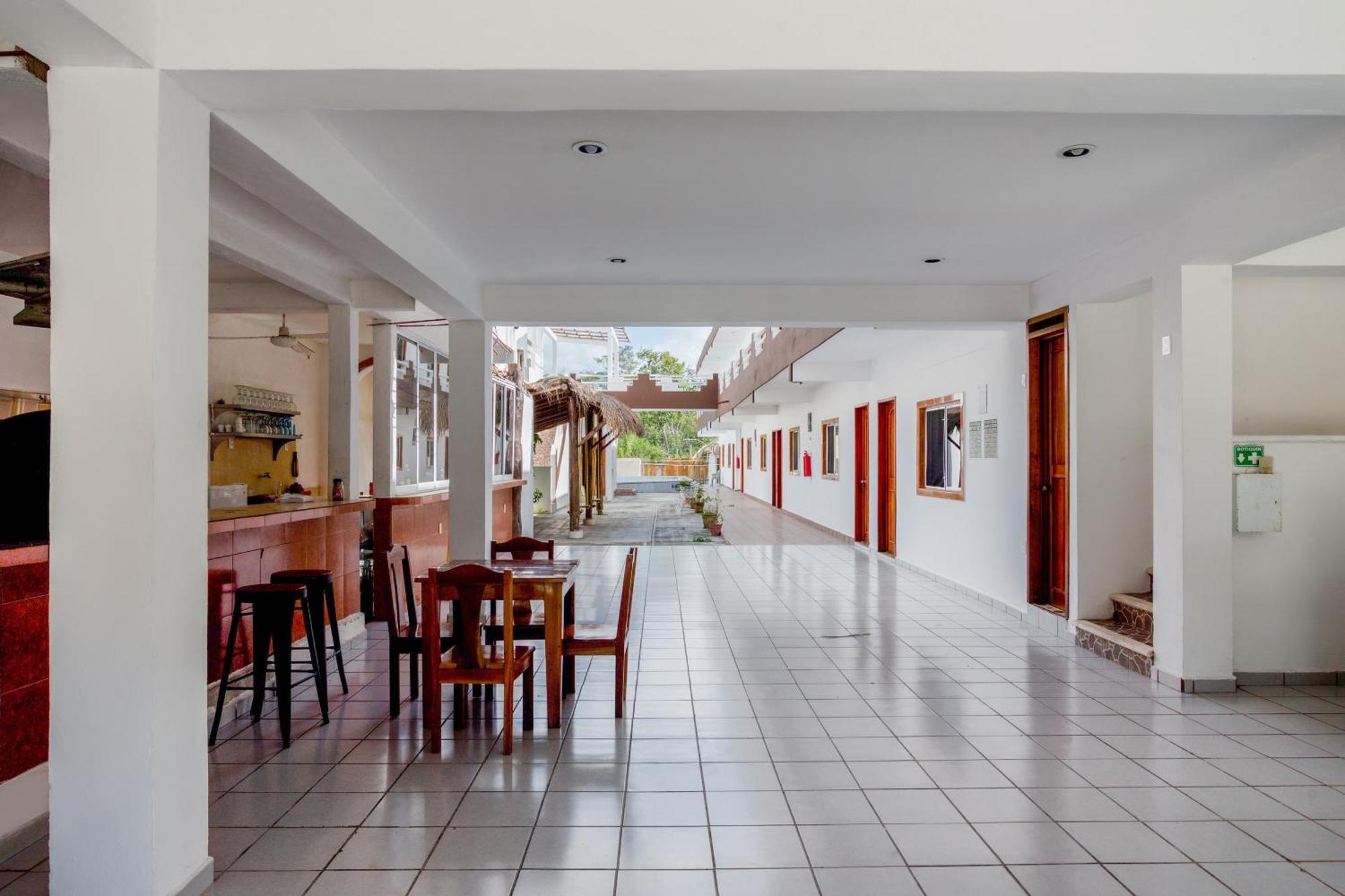 Oyo Hotel Palma Real Tulum Zewnętrze zdjęcie
