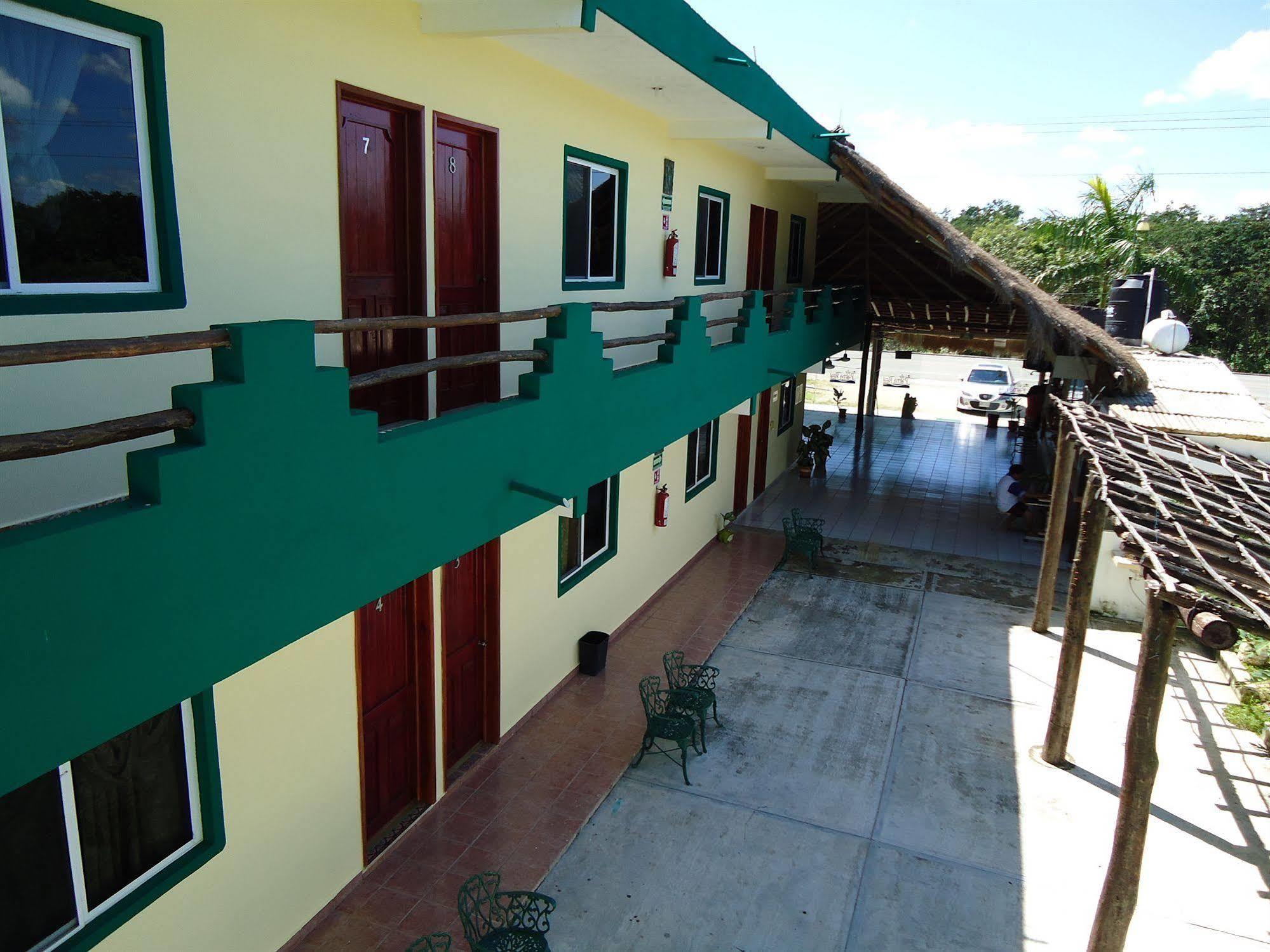 Oyo Hotel Palma Real Tulum Zewnętrze zdjęcie